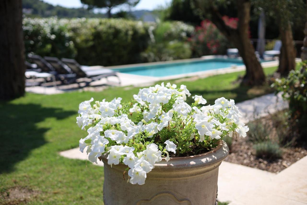 L'Elegante Bastide En Pierre Avec Vue Sur Le Vieux Village De Μουζέν Εξωτερικό φωτογραφία