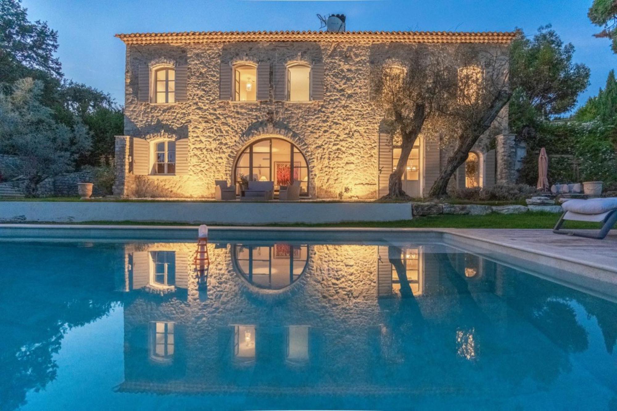 L'Elegante Bastide En Pierre Avec Vue Sur Le Vieux Village De Μουζέν Εξωτερικό φωτογραφία